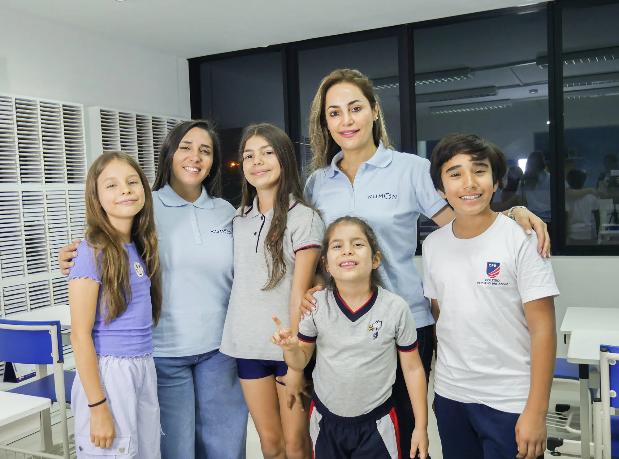 Alumnas y orientadoras del Centro Kumon CORPAC San Isidro